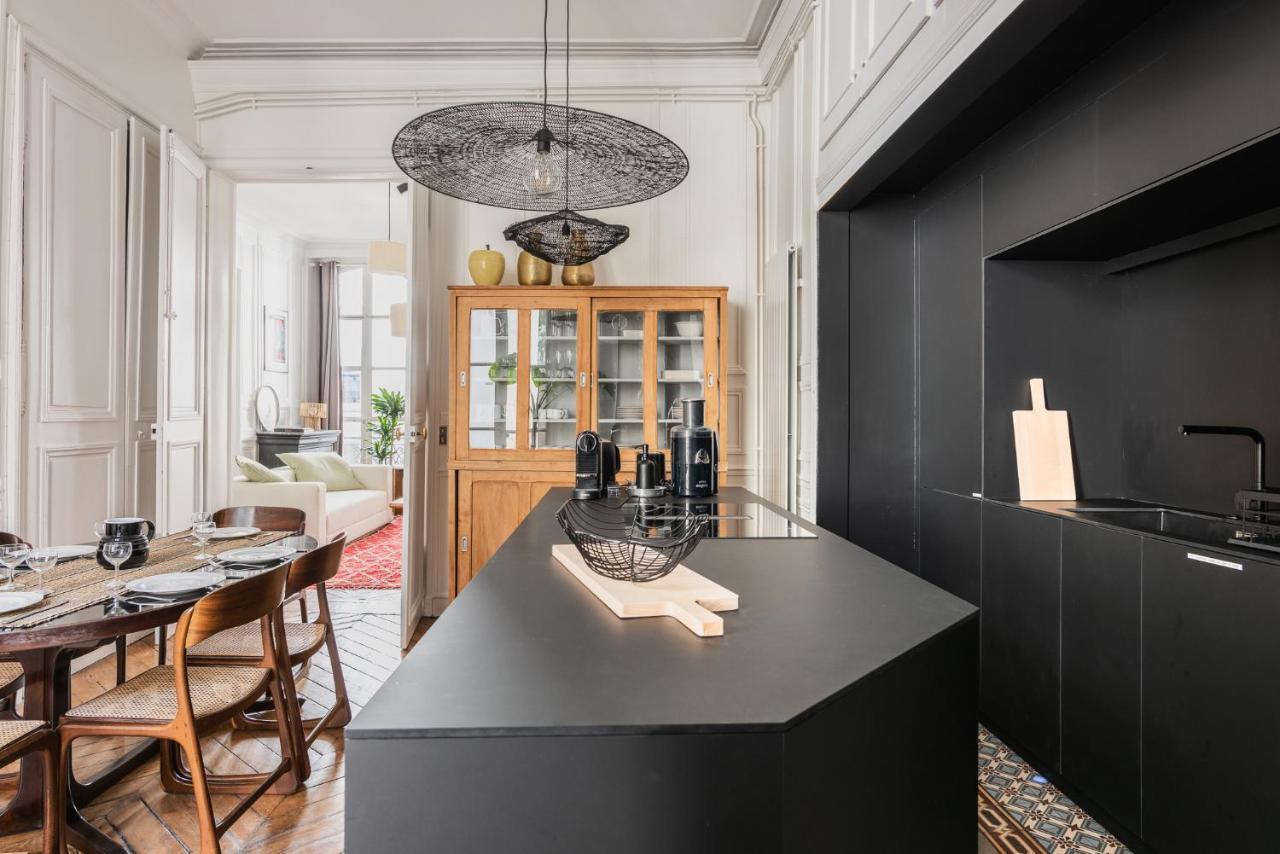 Outstanding Parisian Flat In Heart Of Paris Center Apartment Exterior photo