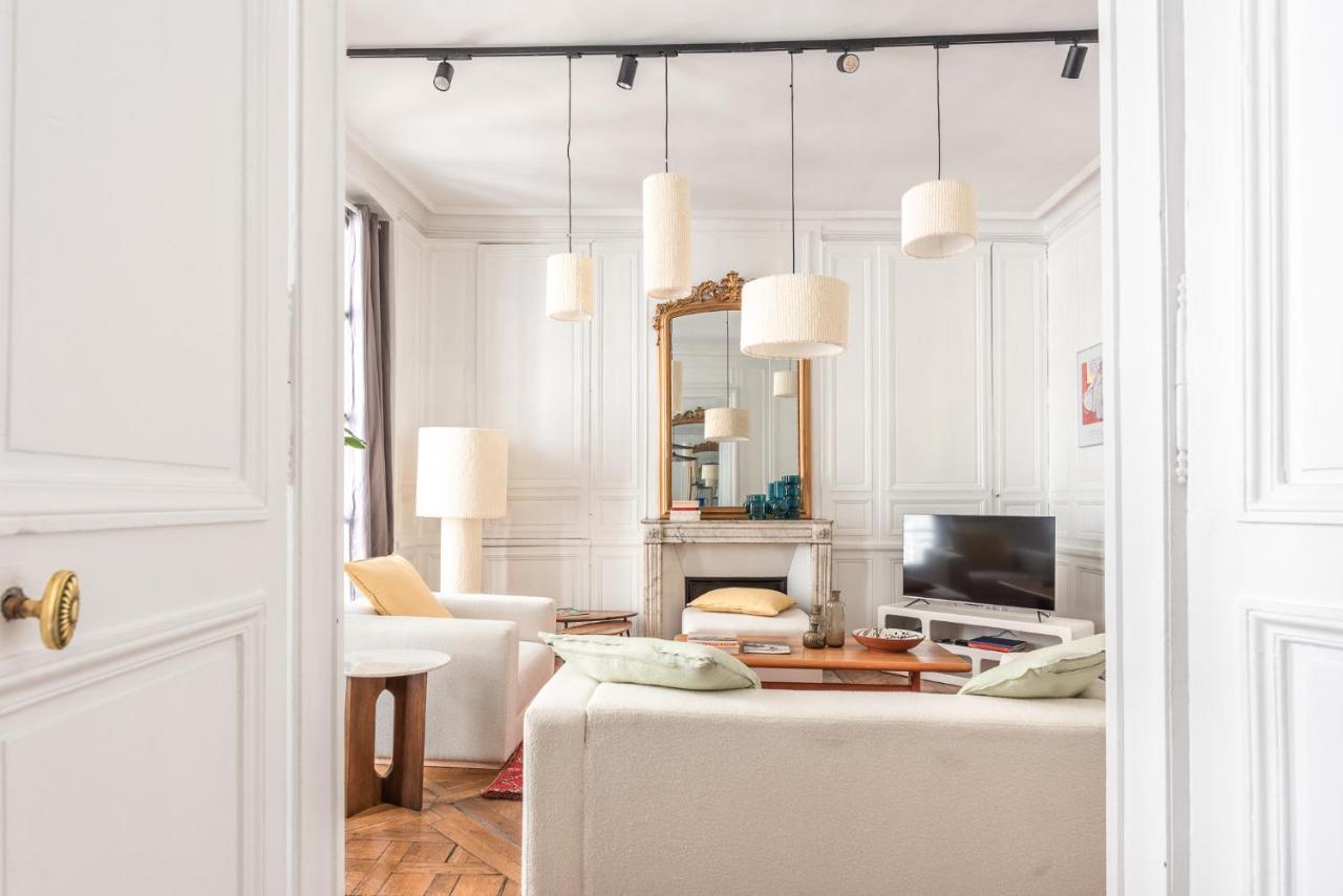 Outstanding Parisian Flat In Heart Of Paris Center Apartment Exterior photo